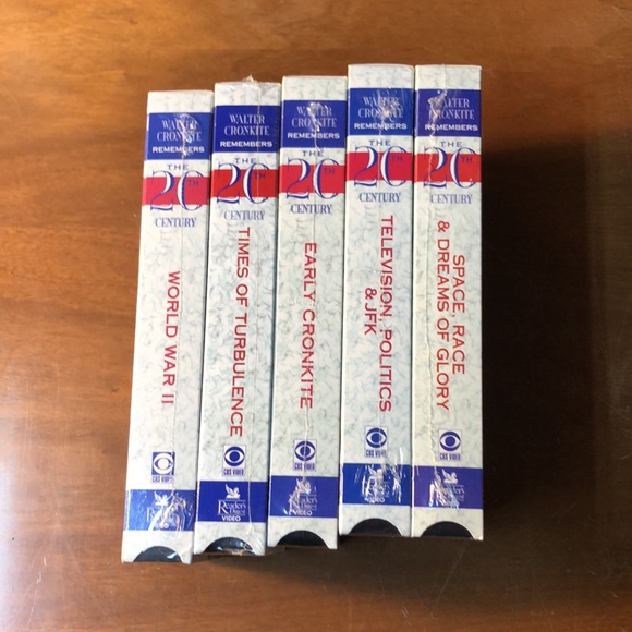 5 Sealed VHS Tapes. Walter Cronkite Remembers The 20th Century. 1997 - Picture 3 of 4